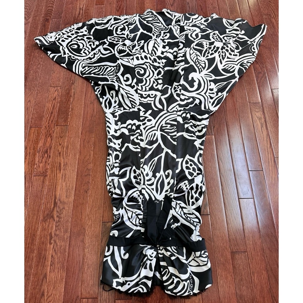 XSCAPE Black White Ruched Sides Sexy Floral Pattern Lace Detail Gown Dress - Picture 8 of 12